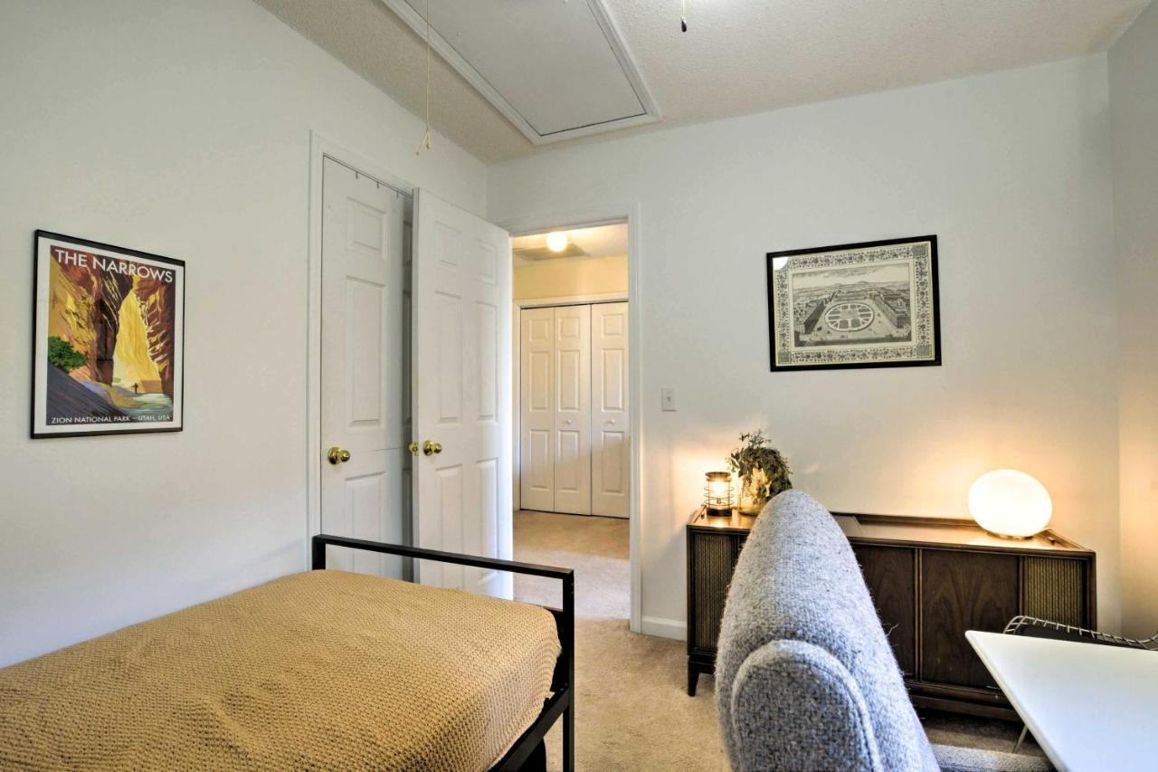 Home With Outdoor Oasis In Downtown Raleigh! Экстерьер фото