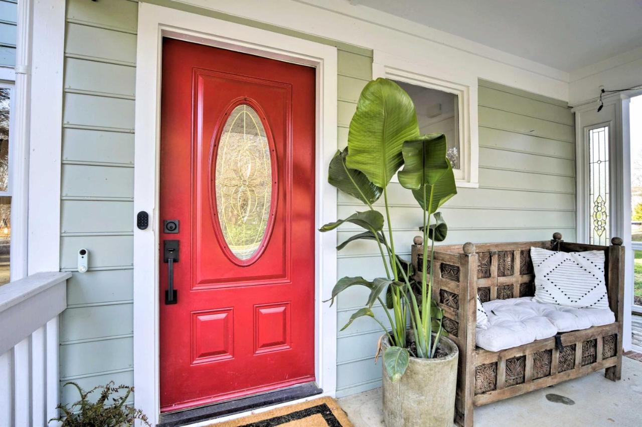 Home With Outdoor Oasis In Downtown Raleigh! Экстерьер фото