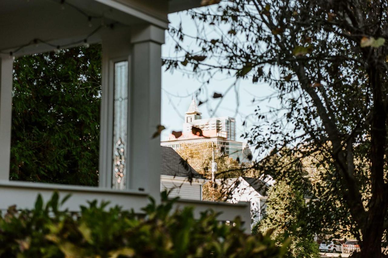 Home With Outdoor Oasis In Downtown Raleigh! Экстерьер фото